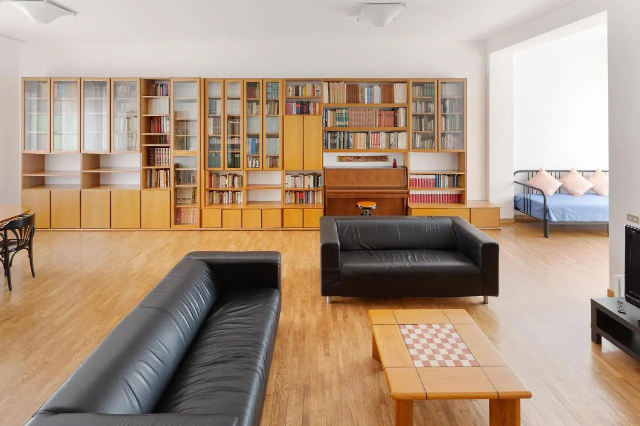Ca' Stellini - Comoda Casa Indipendente Con Parcheggio Privato Milan Italy