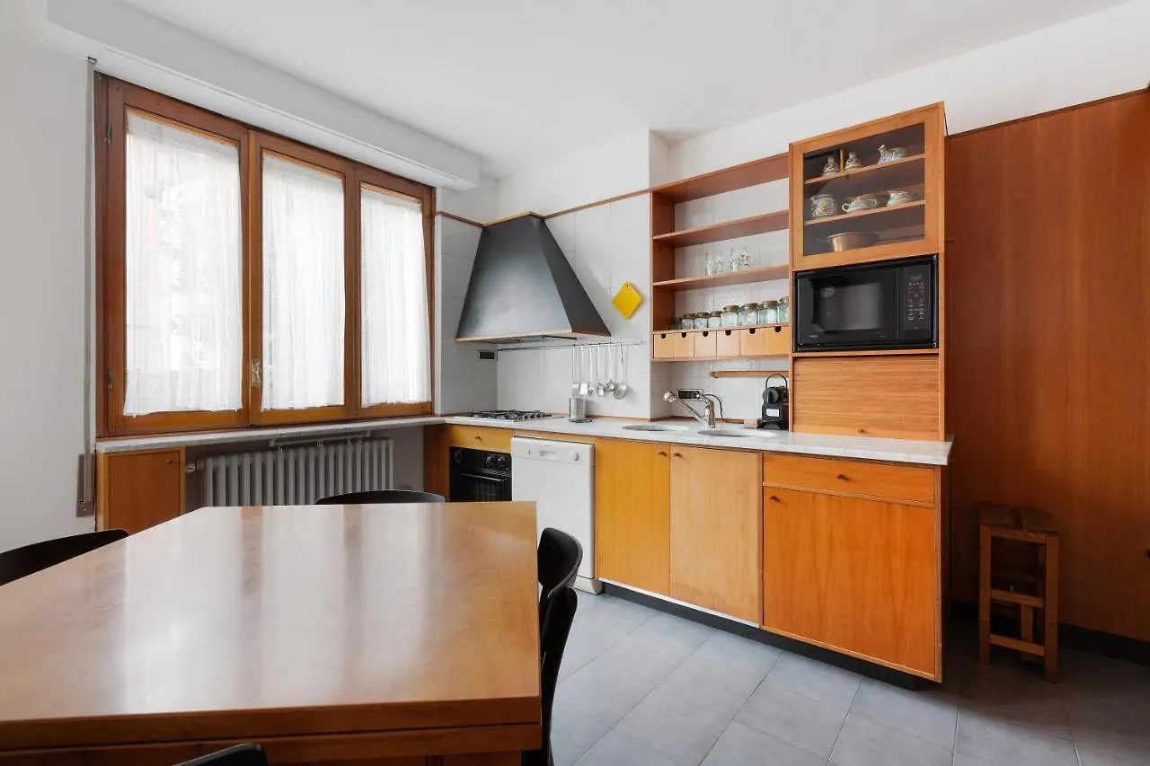 Ca' Stellini - Comoda Casa Indipendente Con Parcheggio Privato Milan Italy