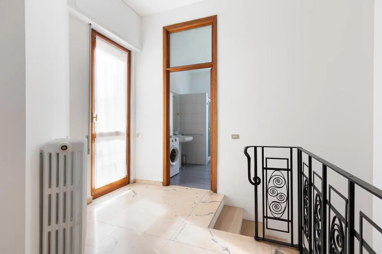 Ca' Stellini - Comoda Casa Indipendente Con Parcheggio Privato Milan